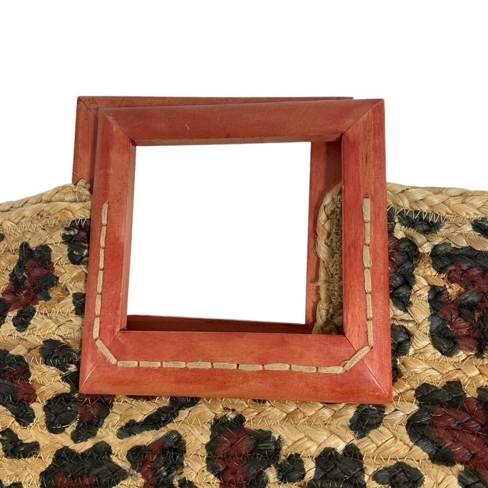 Stylish Alba Jute Tote Bag with Wooden Handles Leopard Print - Picture 11 of 16